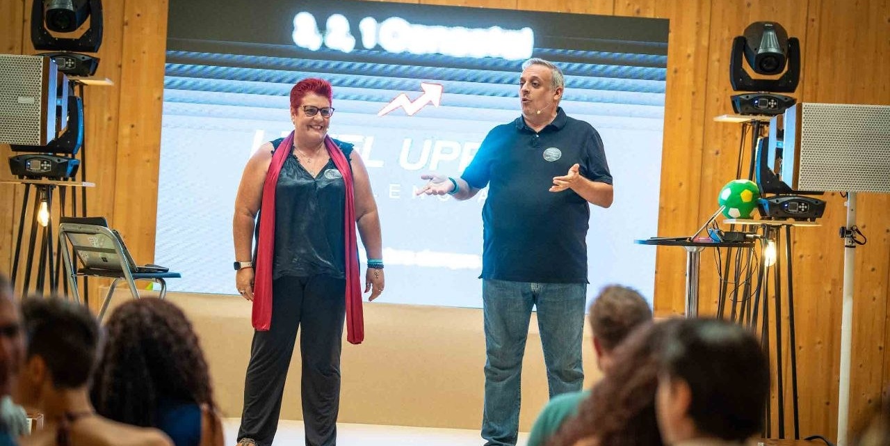 Ponentes en el escenario de Level Uppers Valencia